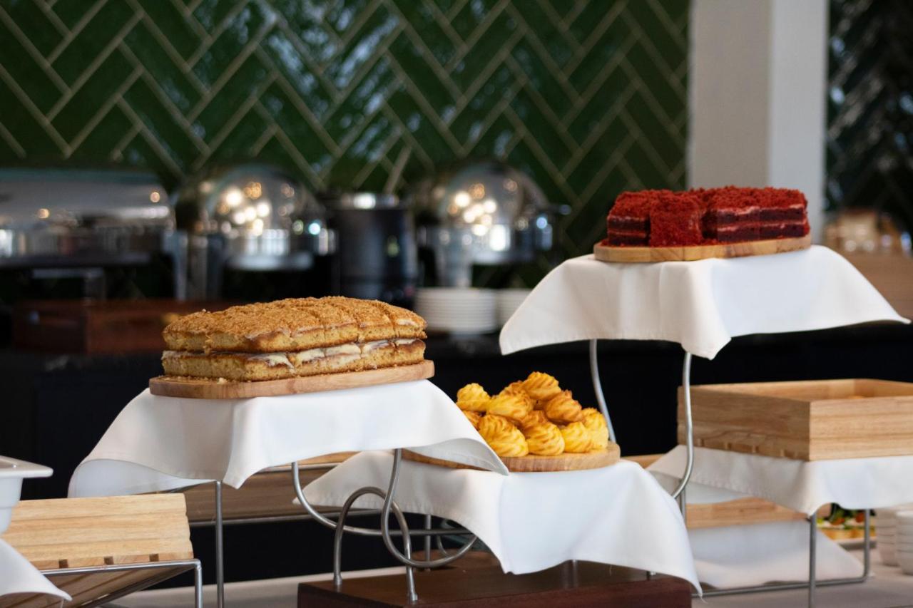Orient Hotel Bishkek Luaran gambar