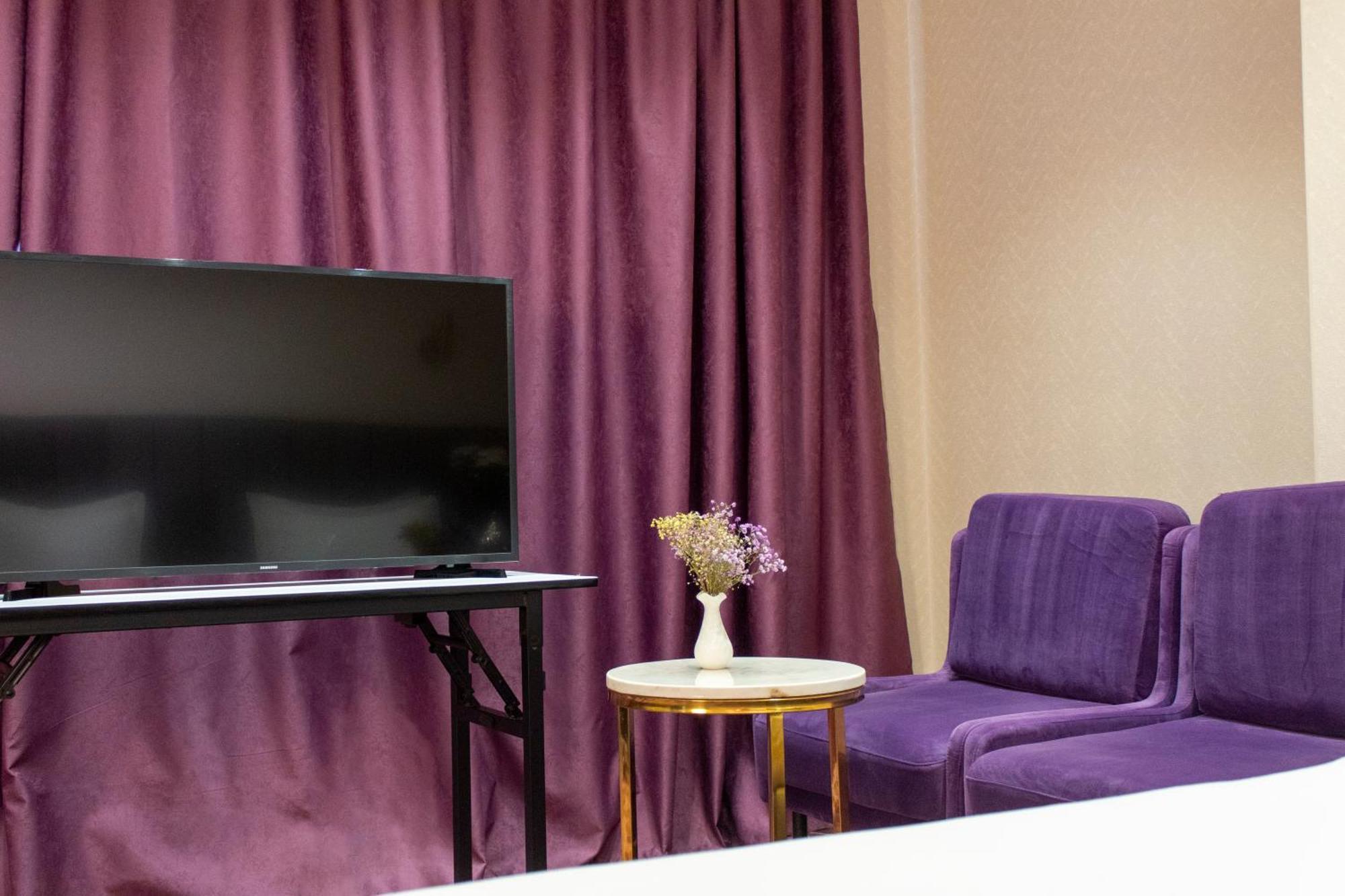 Orient Hotel Bishkek Luaran gambar