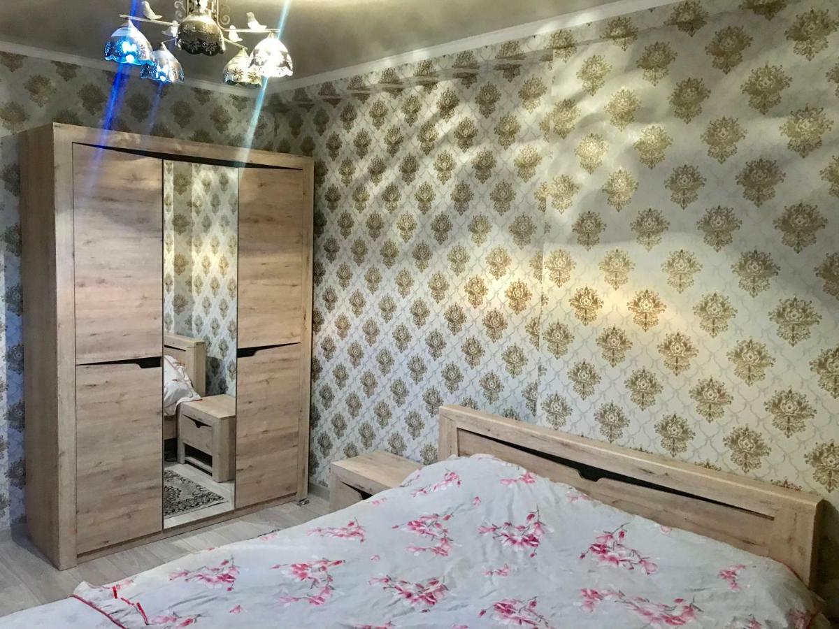 Orient Hotel Bishkek Luaran gambar